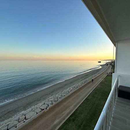 Beachfront, Top Floor Corner 2-Bed, Estepona Paseo Apartment Exterior foto