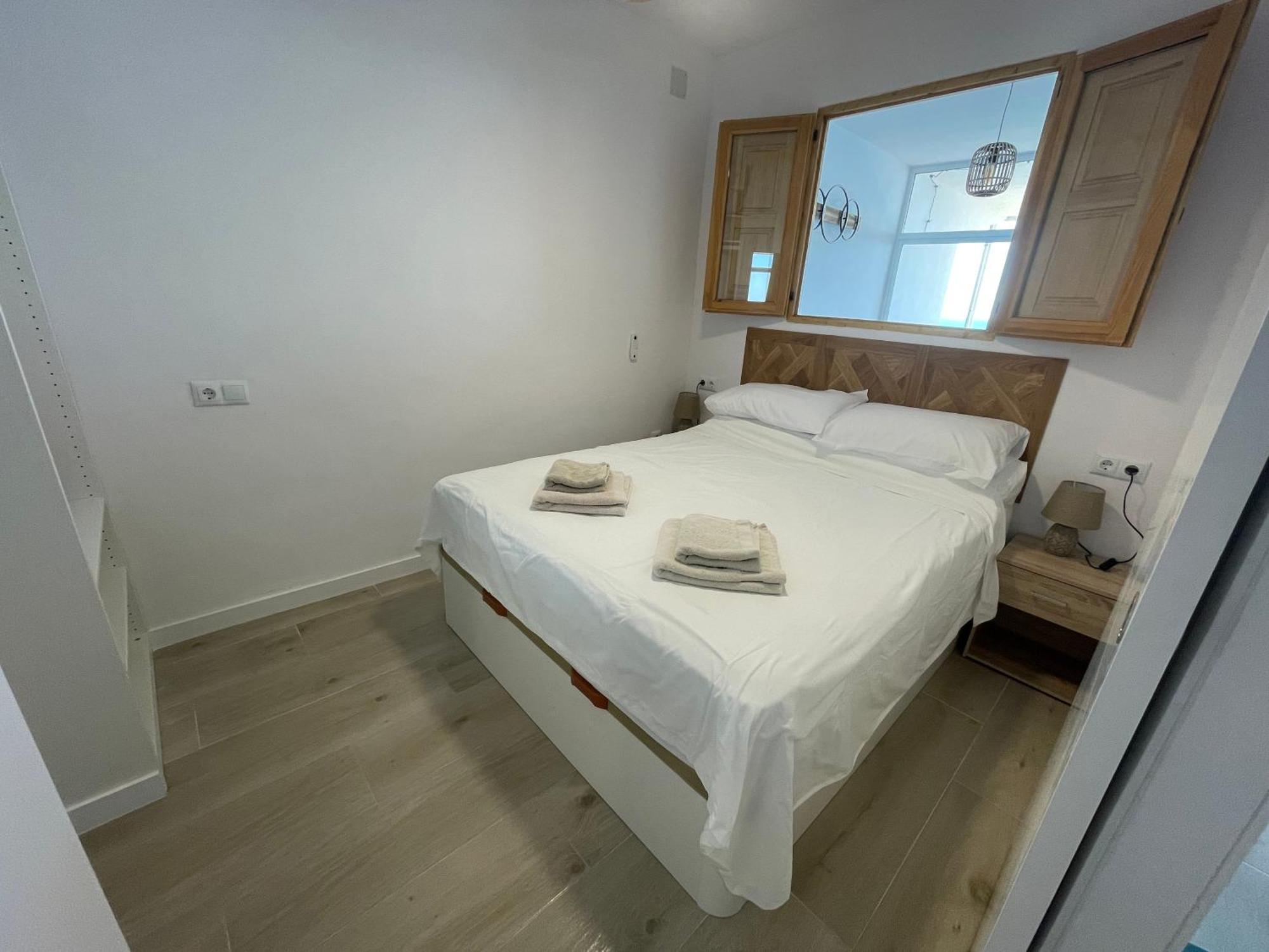 Beachfront, Top Floor Corner 2-Bed, Estepona Paseo Apartment Exterior foto